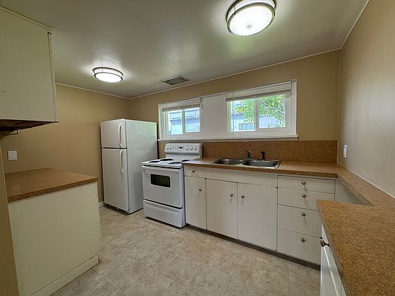 3rd image of 8015 16th Ave NE