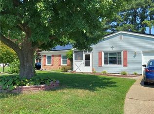 5848 Beechwalk Dr, Virginia Beach, VA 23464