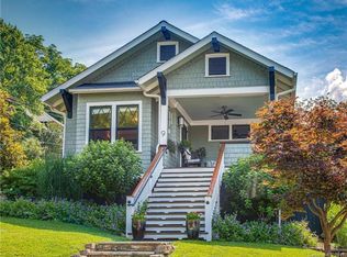 9 Oak Park Rd, Asheville, NC 28801