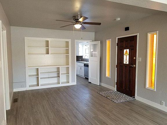 4th image of 11010 W Iowa Ave