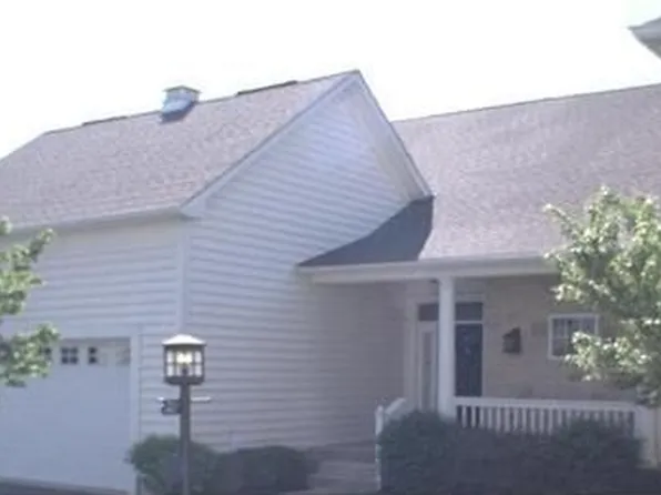 5478 Queens Park Dr, Dublin, OH 43016