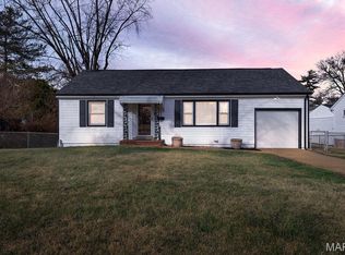 8277 Morganford Rd, Saint Louis, MO 63123