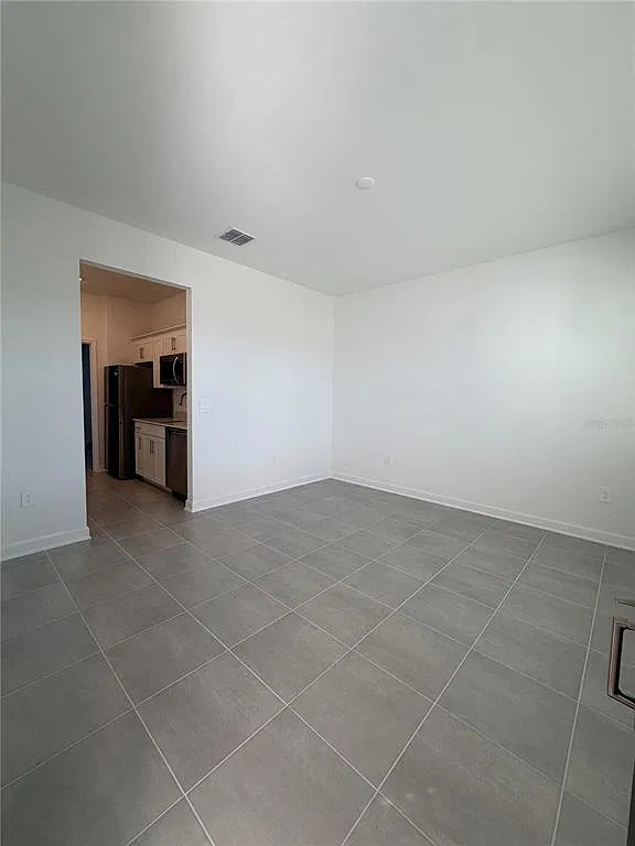 1 bed, 1.0 bath, 100 sqft, $1,500 — Photo 3