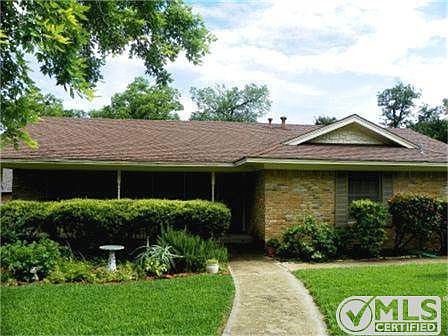 1st image of 2423 Whitewood Dr