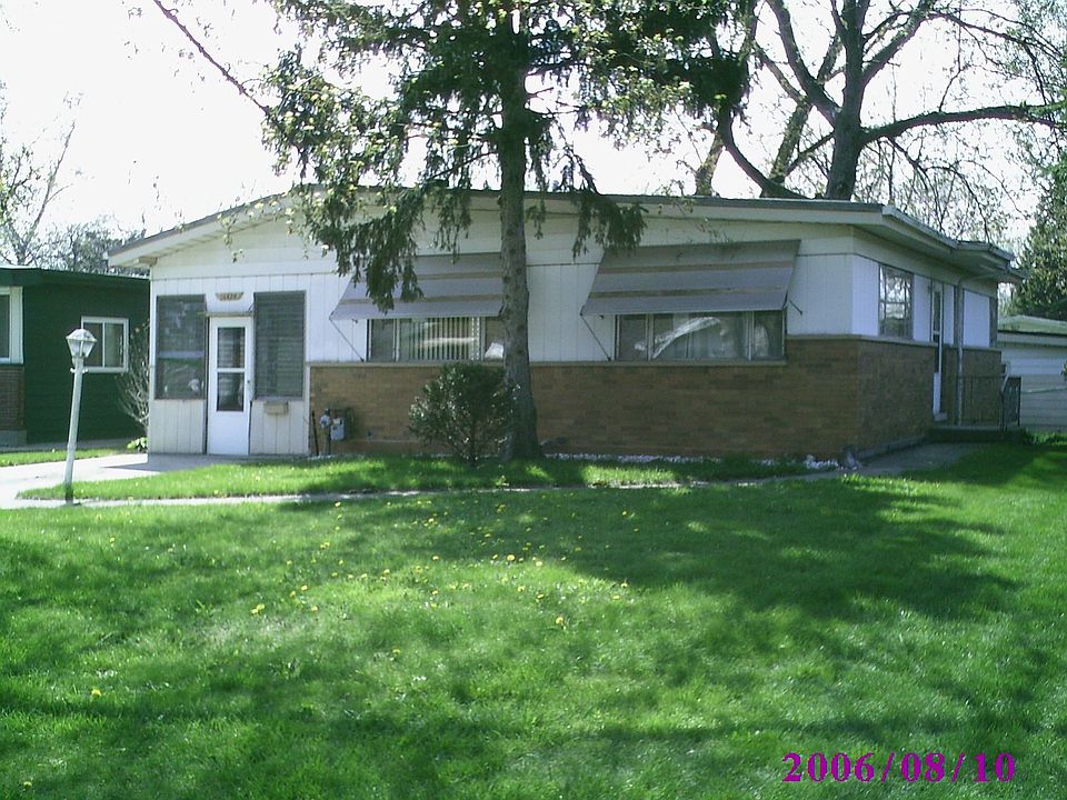 2nd image of 14426 Peoria St