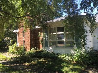 305 Ironwood Rd, Huron, OH 44839