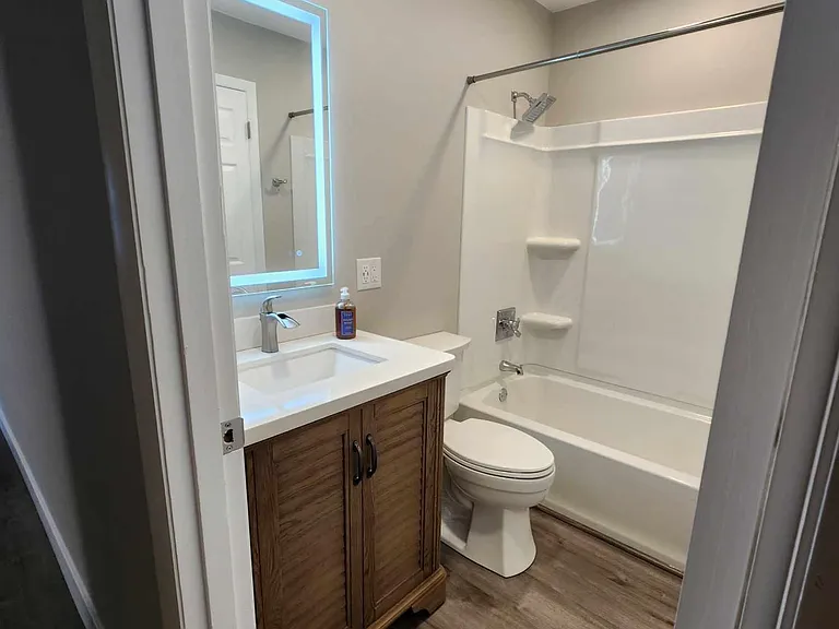 1732 Christine Dr — Photo 29