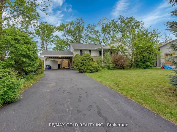 462 Samford Pl, Oakville, ON L6L 4E8