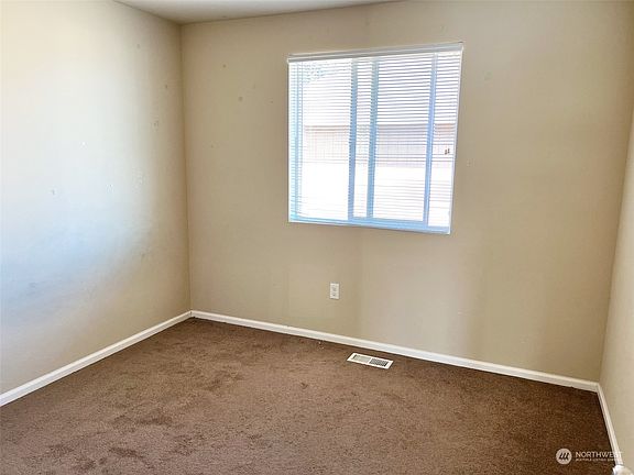 5th image of 4514 201st Street Ct E