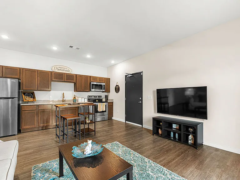 Lofts at Fox Ridge — Photo 9