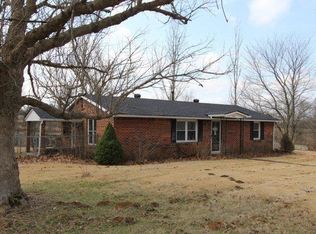 462 Wheat School Rd, Salvisa, KY 40372