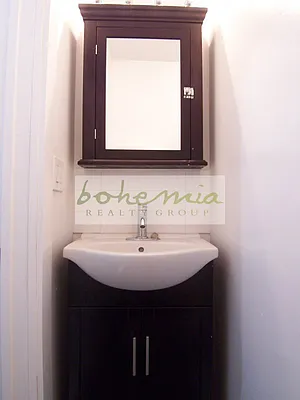 Rented by Bohemia Realty Group | media 9