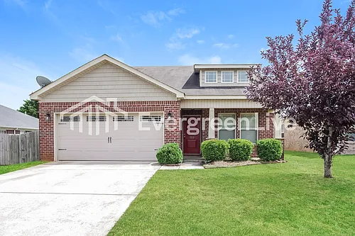 118 Bellevue Dr Photo 1