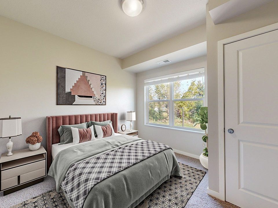1st image of 1601 Harvest Ln APT 226