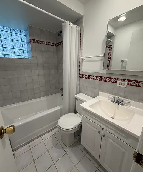 3642 N Janssen Ave #1 — Photo 22
