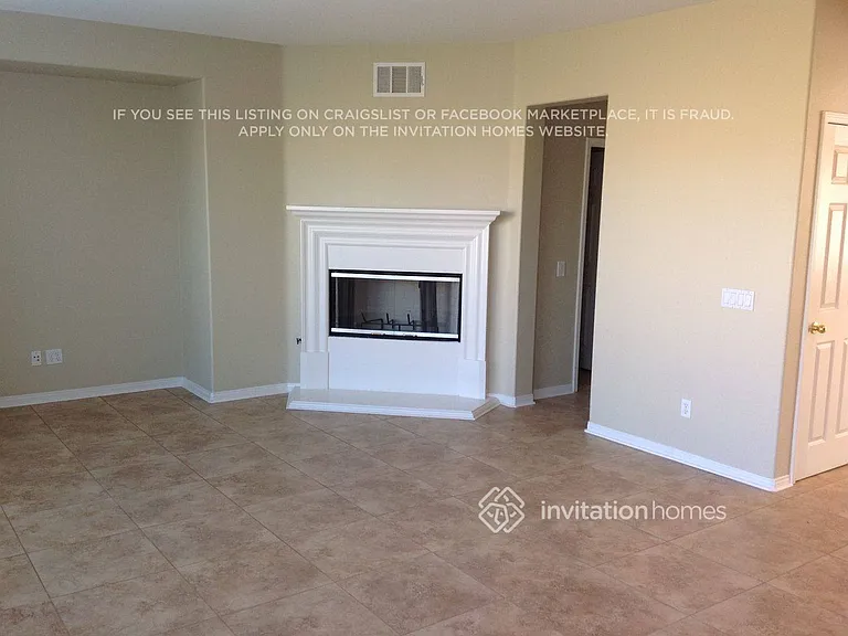 10806 Rosemary Way — Photo 4