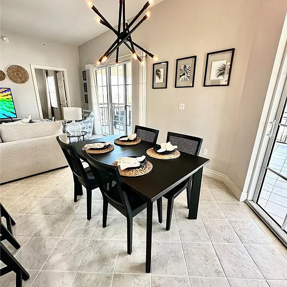 5076 Annunciation Cir #2305 — Photo 7