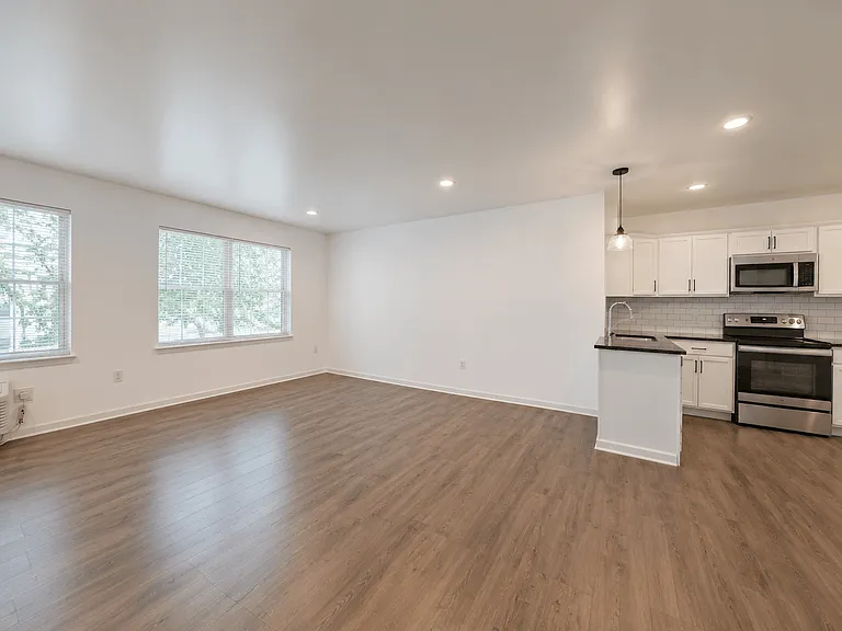 7105 Ridge Avenue — Photo 16