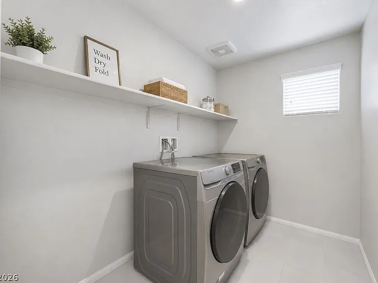 10661 Sariah Skye Ave — Photo 35