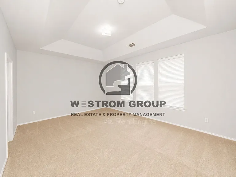 508 Lead Creek Dr — Photo 16