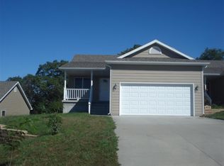 205 Wildcat Way, Saint George, KS 66535