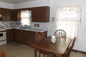 4th image of 138 Elk St