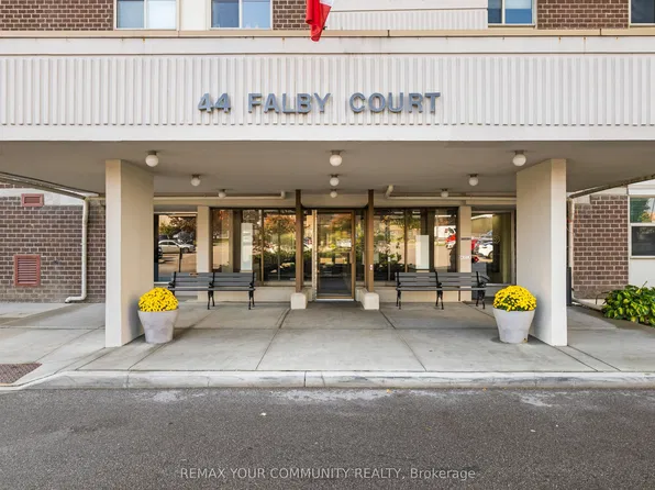 44 Falby Ct #308, Ajax, ON L1S 3L1