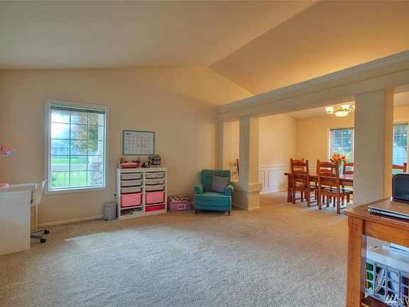 4th image of 26720 8th Avenue Ct E