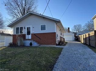 398 Washington Ave, Barberton, OH 44203