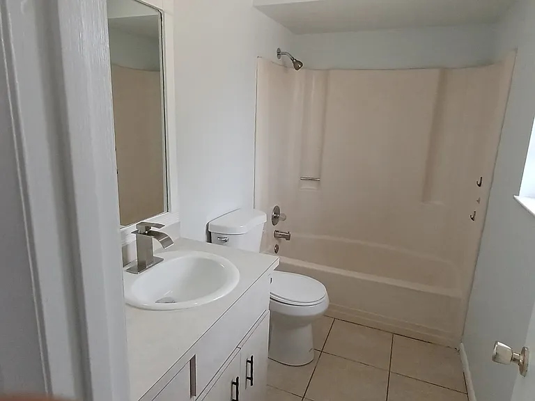 6120 Georgia Ave — Photo 12