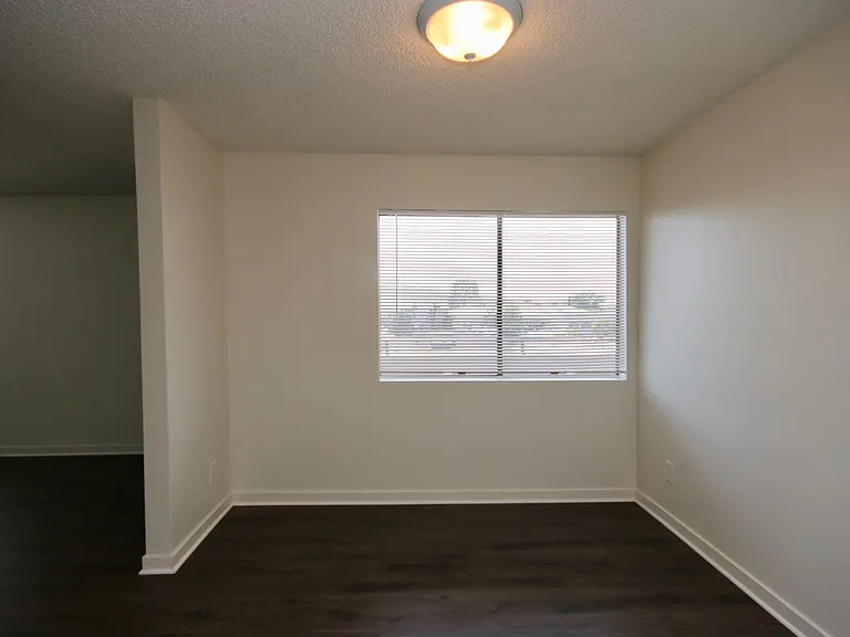 1310 E Acacia Ave #205 — Photo 10