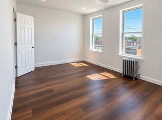 7555 Metropolitan Ave APT 3, Middle Village, NY 11379