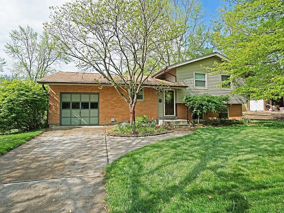 1st image of 641 Crenshaw Ln