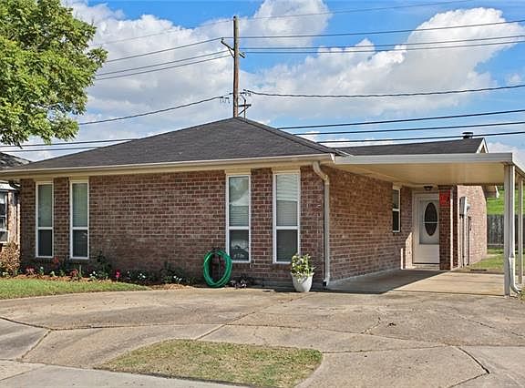2nd image of 511 Dell Dr
