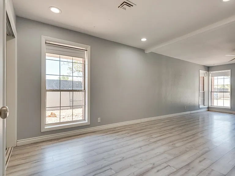 8626 Haven St — Photo 11