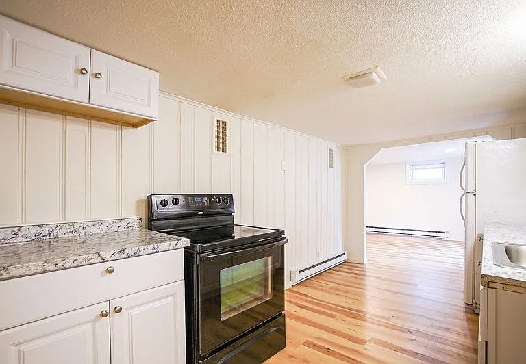 2385 Westfield St #1 — Photo 1