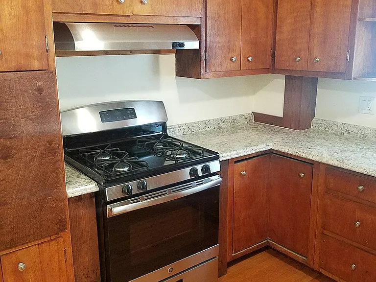 396 Mount Auburn St #396 — Photo 3