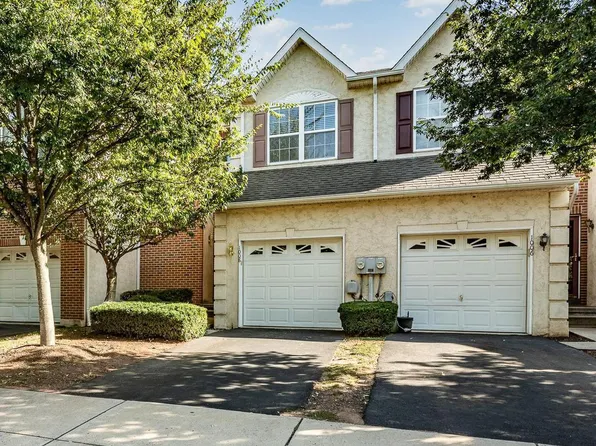 1008 Vanguard Dr, Red Hill, PA 18076