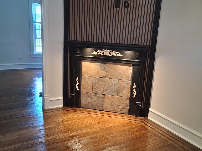 W Albanus St — Photo 6