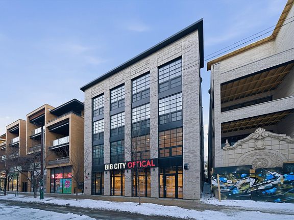 3rd image of 2487 N Milwaukee Ave #2A
