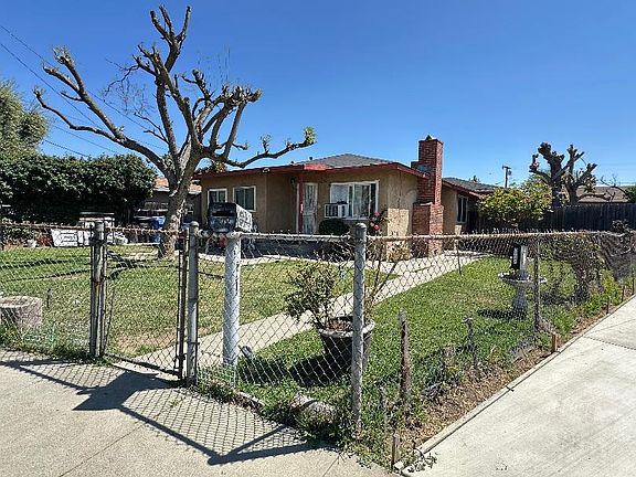 3rd image of 578 Davidson Ln