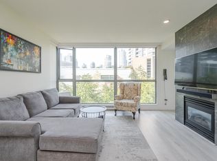4888 Hazel St #602, Burnaby, BC V5H 4T4