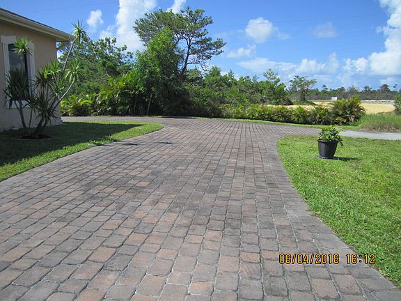 2nd image of 12920 SE Guava Dr