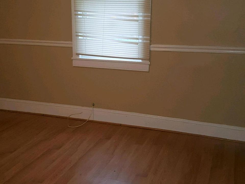 2nd image of 60 N Culver St