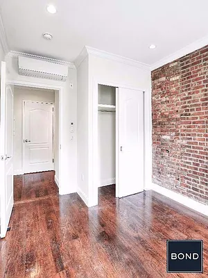 Rented by Bond New York | media 18