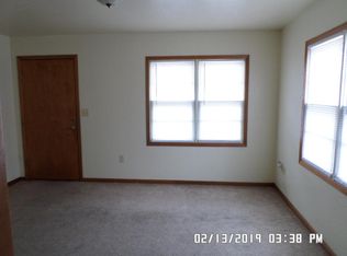 612 N Madison St, Hutchinson, KS 67501