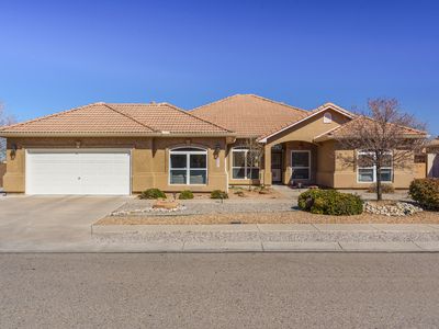 809 Bosque Rd NE, Albuquerque, NM, 87113