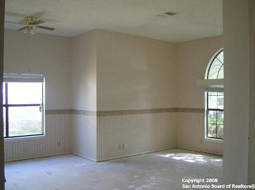 4th image of 7019 BEECH TRAIL