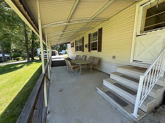 2nd image of 16 Tyler St