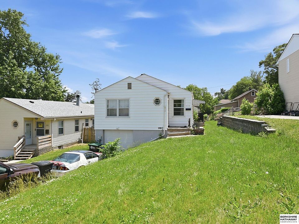 1st image of 3115 Grebe St